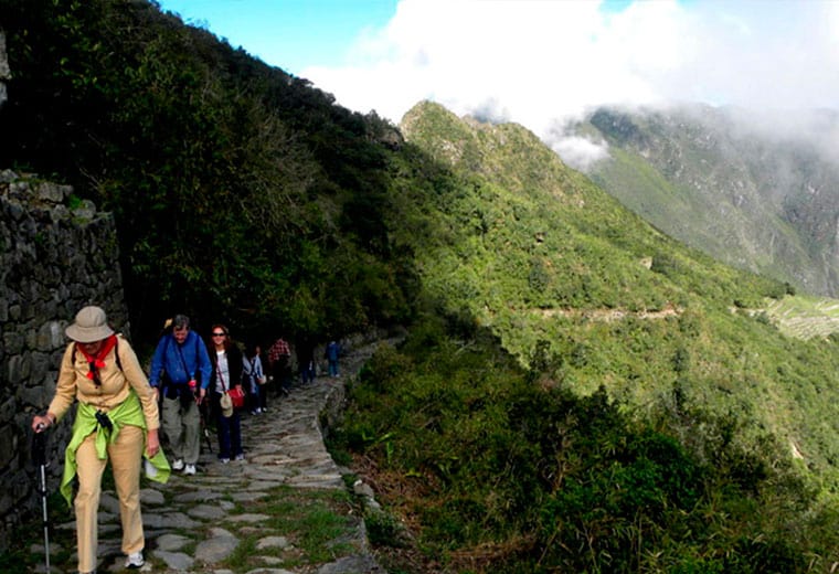 Hiking Inca Trail in October